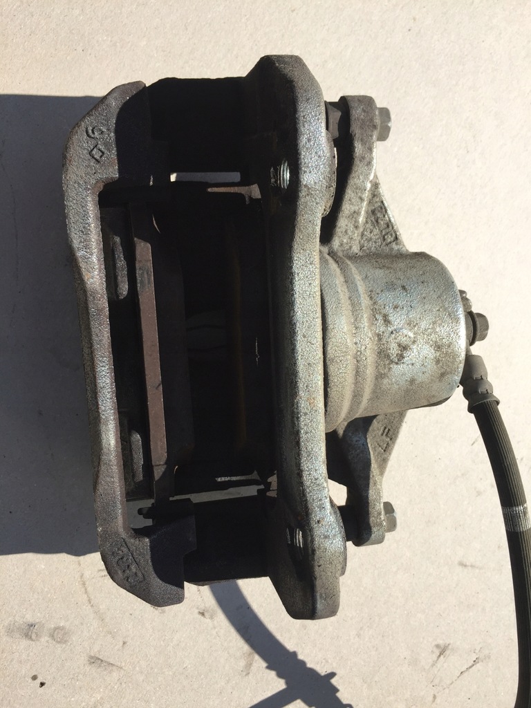 фото №8, Kia ceed iii 1.4 t-gdi суппорт тормозной перед