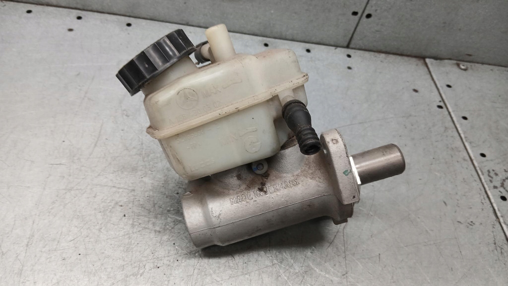 Насос тормозная mercedes benz a-klasa w 168 1.7cdi 97-01r Оригинал