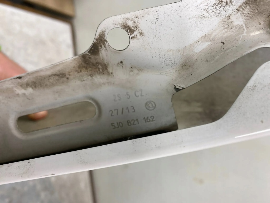 фото №8, Skoda fabia ii lift крыло правый перед белый lf9e