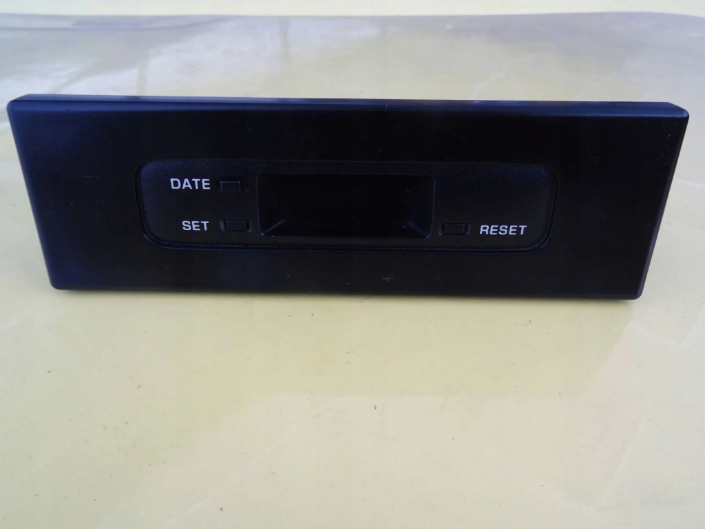 фото №1, Дисплей годинник mazda mx-6 da97a nr307