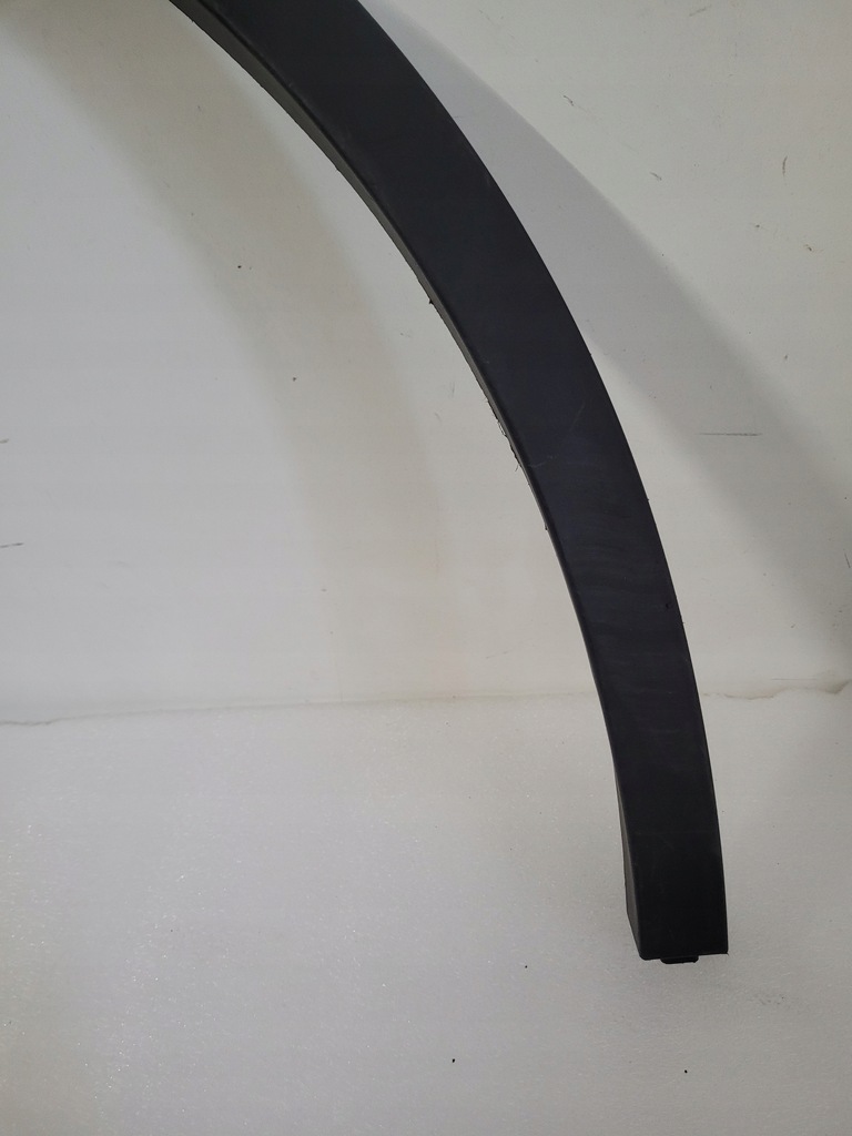 фото №7, Tesla y молдинг крыла правый задняя правая накладка na крыло 1658698-00-a