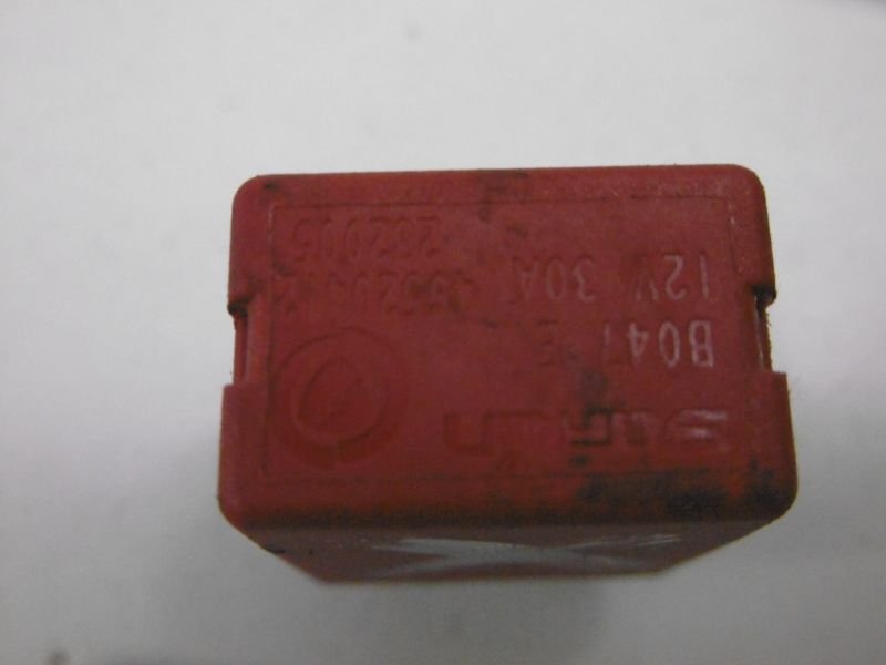 Купити Alfa romeo 147 реле модуль 46520412