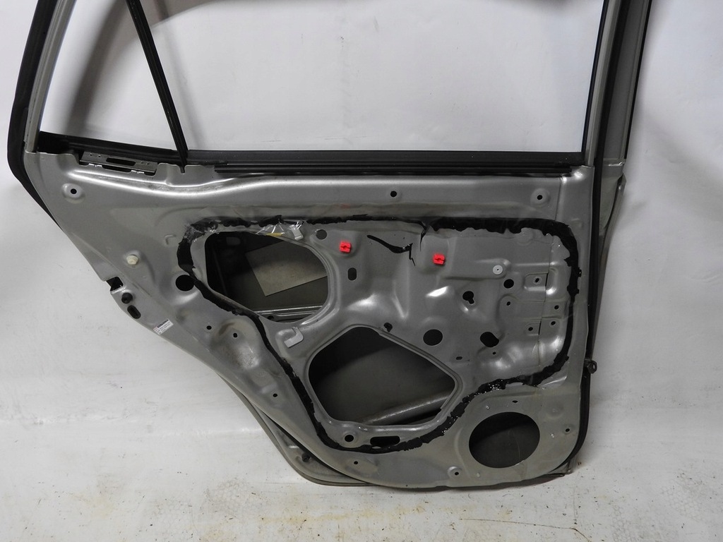 фото №11, Toyota auris i 5d 06-09 1c0 дверь левый задняя