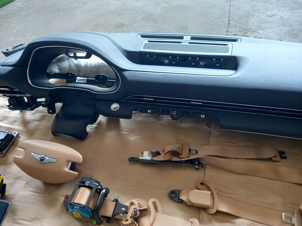 фото №4, Консоль панель приладів датчик подушка безпеки 4 ремені genesis gv80