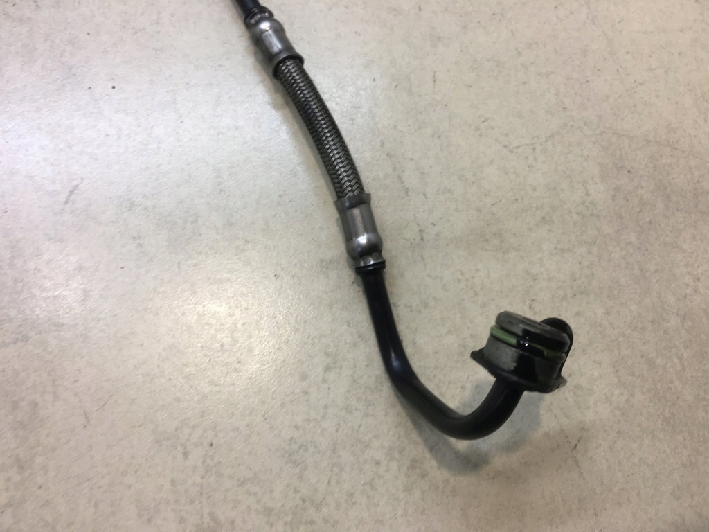 фото №4, Шланг оливи audi a4 b6 2.5 tdi 059145771k