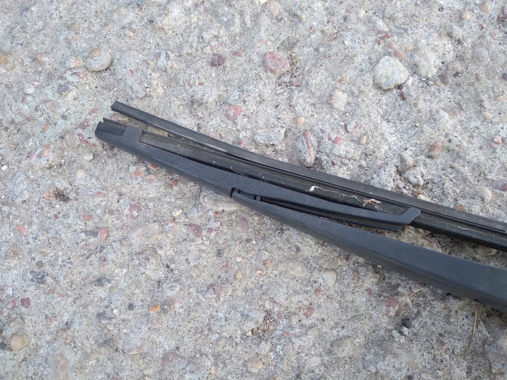 фото №4, Bmw e83 x3 рычаг дворники крышки задняя