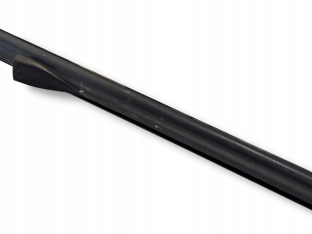 фото №10, Bmw 4 f32 f33 2018 молдинг / прокладка стекло дверь