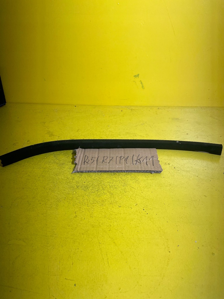 Mercedes slk 200 ii прокладка дверь левый перед передний Цена