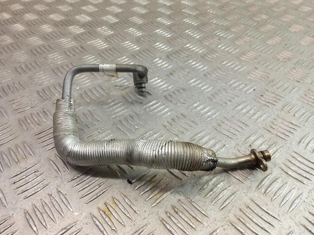 фото №8, Bmw x1 f48 f49 2016 перед шланг охлаждение турбины