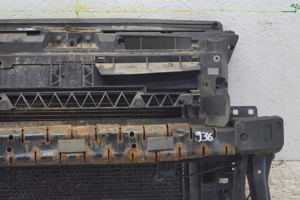 фото №5, Pas передний радиатор vw polo 6r v 1.4 b