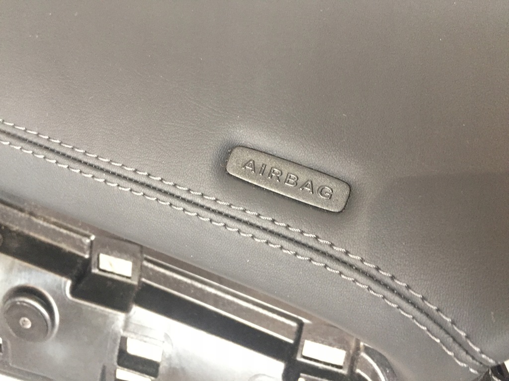 фото №14, Mercedes c klasa w206 amg панель приладів приладова подушки безпеки ремені консоль шкіра