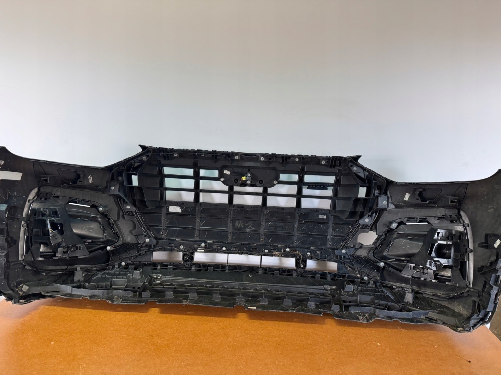 Audi q5 ii 80a lift бампер перед передний kompletny 4xpdc Киев