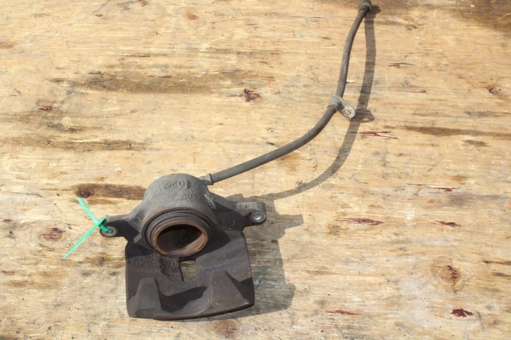 фото №1, Суппорт тормозной передний левый lexus ux 2021