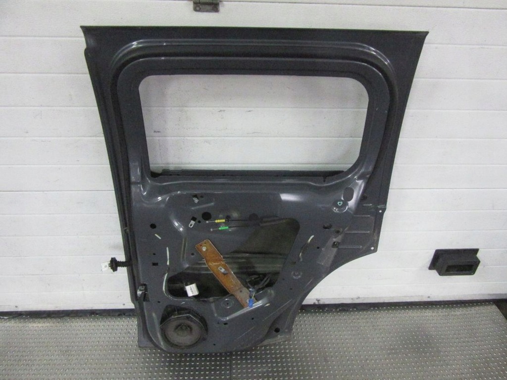 фото №7, Hummer h3 двері задня