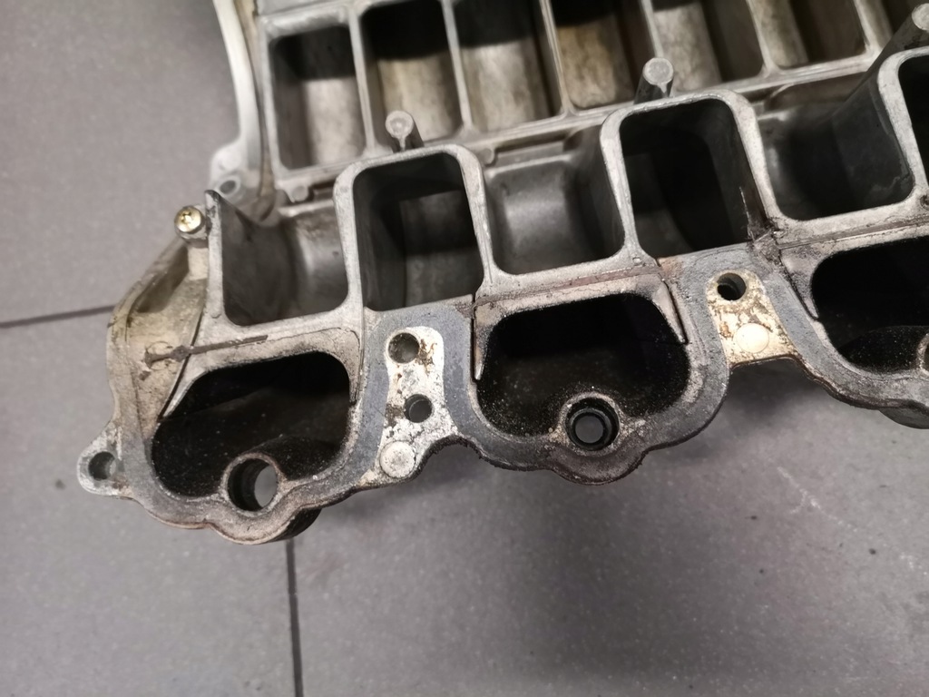 фото №13, Крышка góra коллектор pod gaz audi a8 d2 4.2 fl