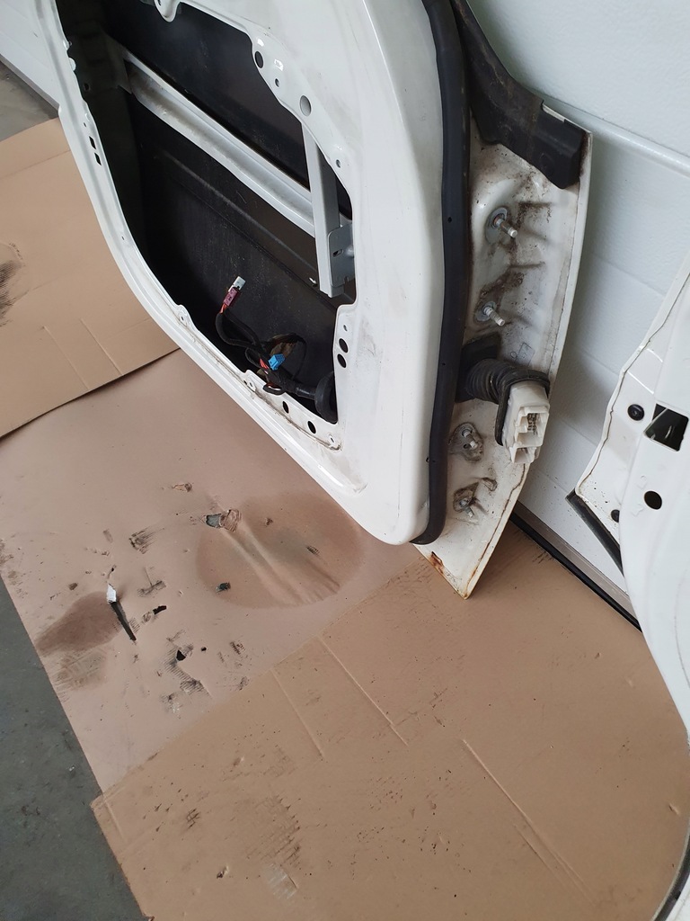 фото №16, Дверь перед задняя левый левый стекло ручка хром r/t dodge nitro