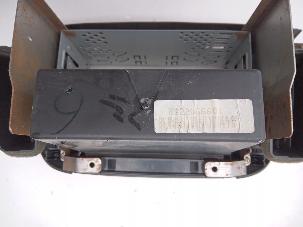 фото №4, Рамка радио бардачок nissan micra k12