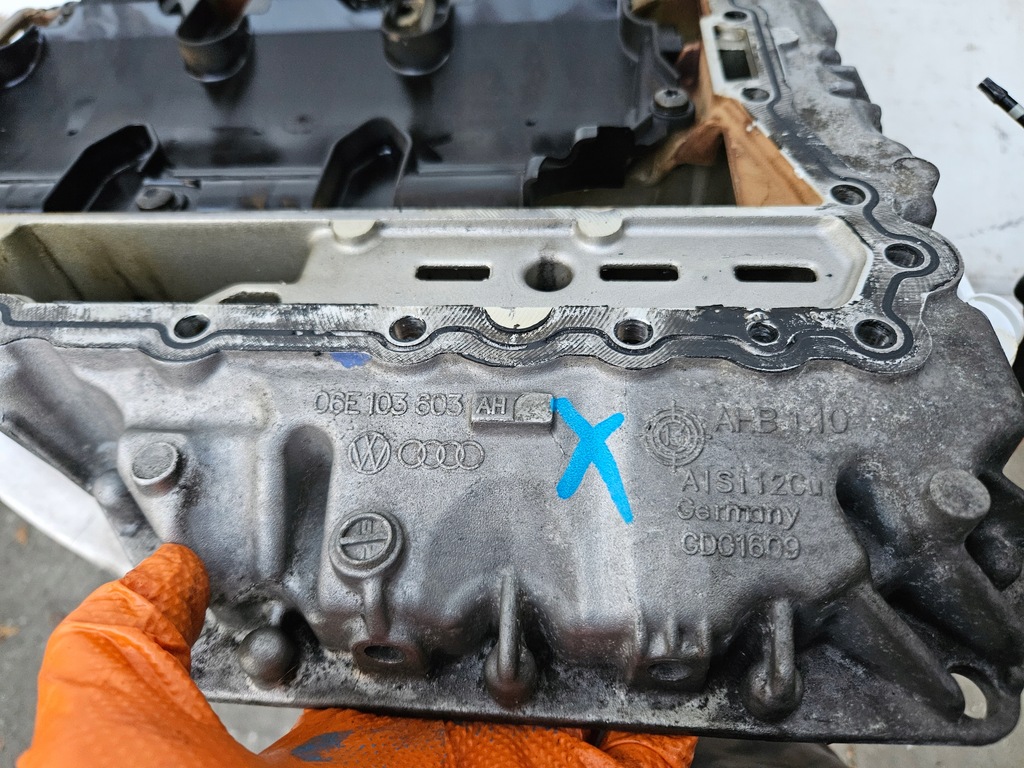 фото №5, Верхний поддон масляная двигателя 3.0 tfsi 3.0t audi a6 a7 c7 4g cgx 06e103603ah