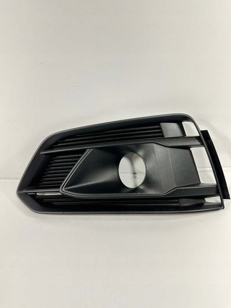 Купить A5 8w6 решётка бампера левая 8w6807681c