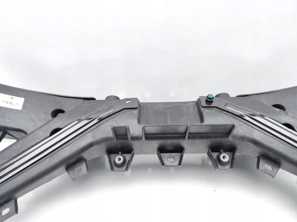 Tesla model 3 балка бампера передний 2020 седан 4/5dr 1118289-00-j ev Оригинал