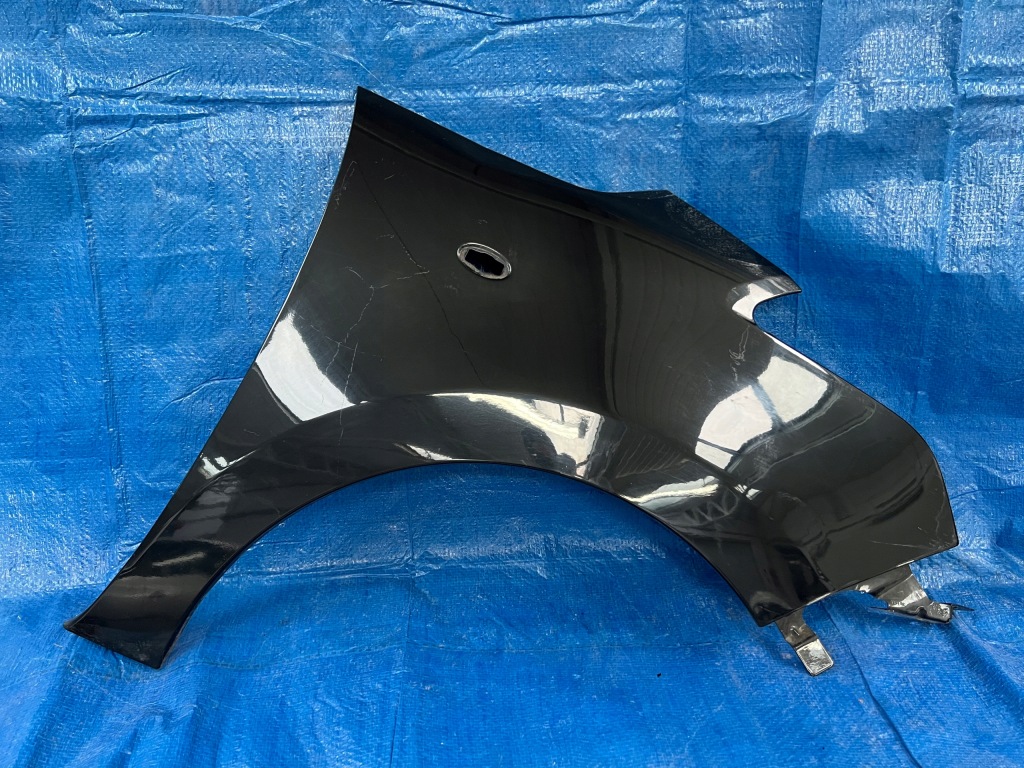 фото №1, Citroen picasso c3 правый передний крыло