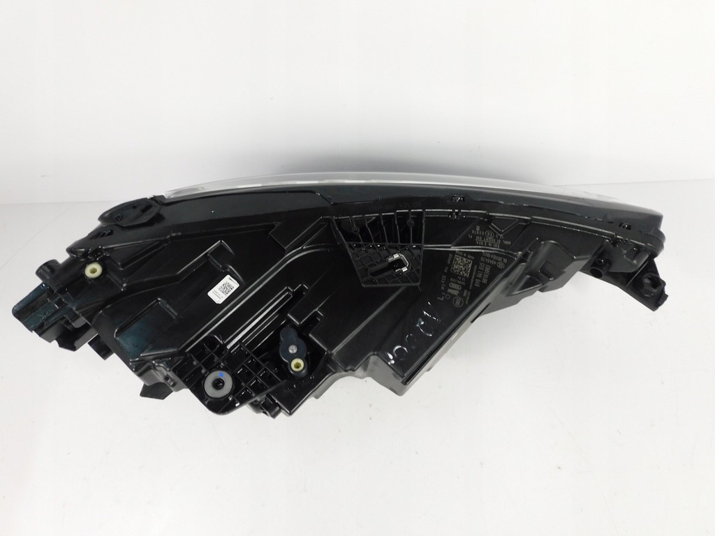 фото №13, Audi a3 8y лампа левая matrix 8y0941035