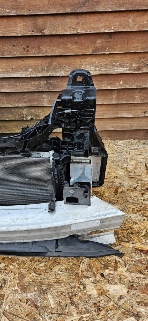 Ремінь передній підсилювач радіатор вентилятор audi e-tron 4ke Ціна