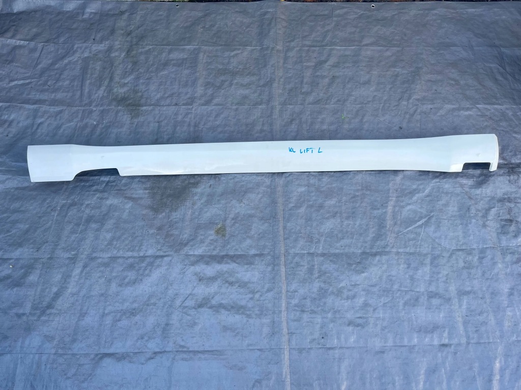 фото №1, Jeep cherokee kl lift молдинг порог левая 19r