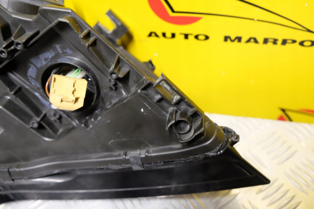 фото №12, Audi a7 4g8 10- фара лампа bi ксенон ліва usa