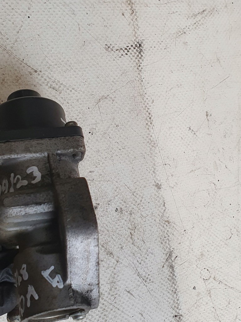 фото №8, Клапан egr mazda 5 1.8b 05r.