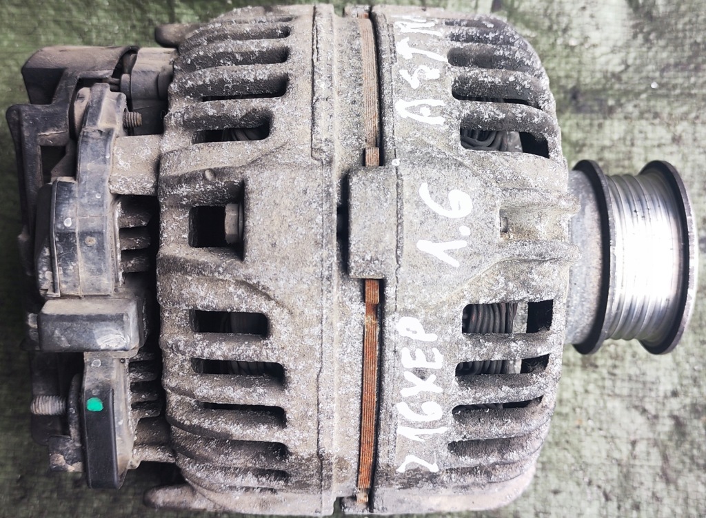 Купити Opel astra h 3 1.6 генератор bosch