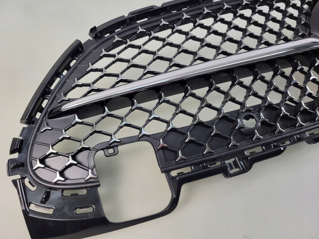 фото №11, Mercedes c-klasa w206 решётка радиатора amg значок решётка радиатора pod камера pdc oem nowa