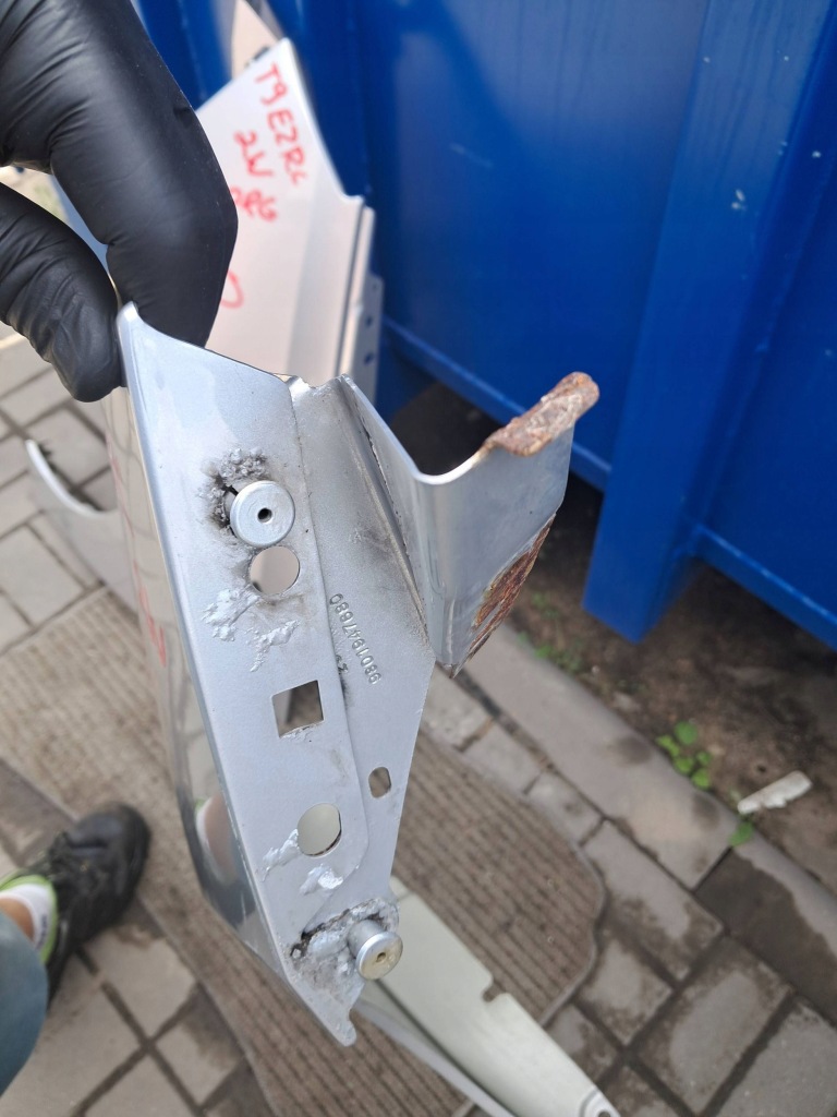 фото №10, Peugeot 308 ii t9 правый крыло передний ezr