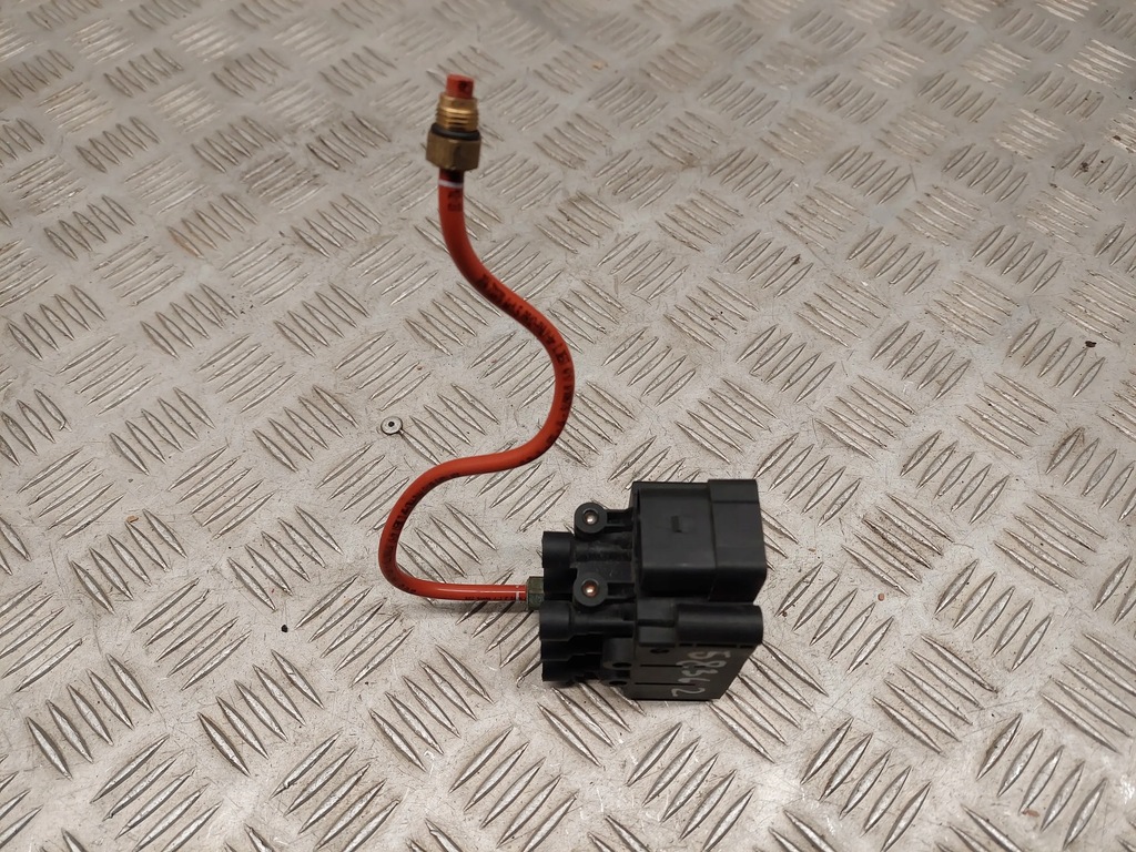 фото №5, Audi q5 sq5 80a616013 клапани