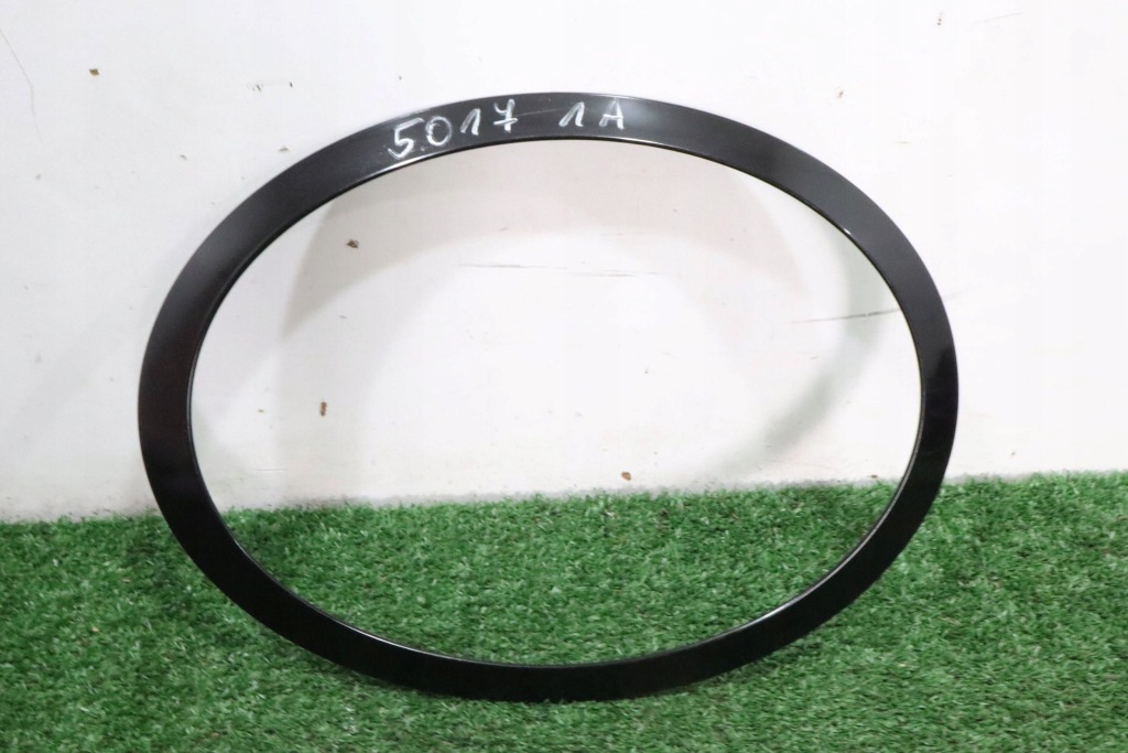 Купити Рамка молдинг фари перед права mini cooper f65 f66 f67 чорний  5a2f426