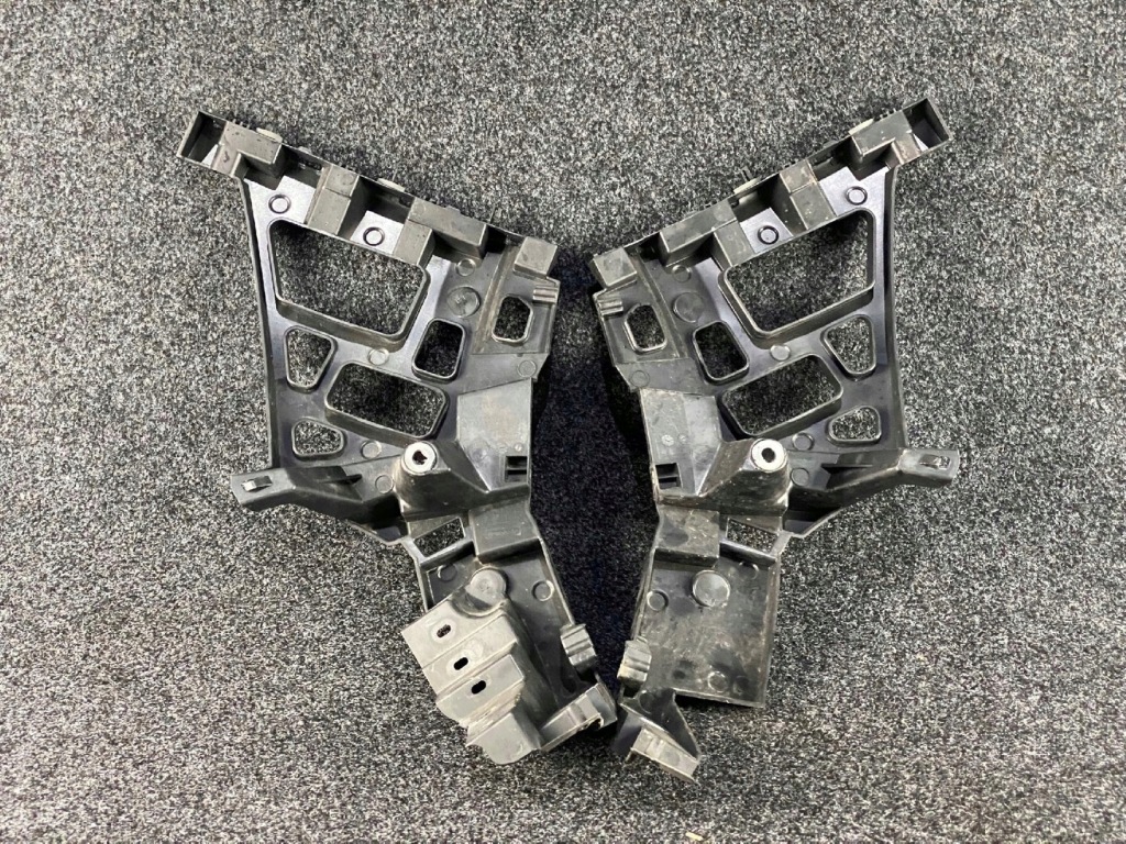 фото №1, Opel grandland x напрямна бампера правий лівий задня