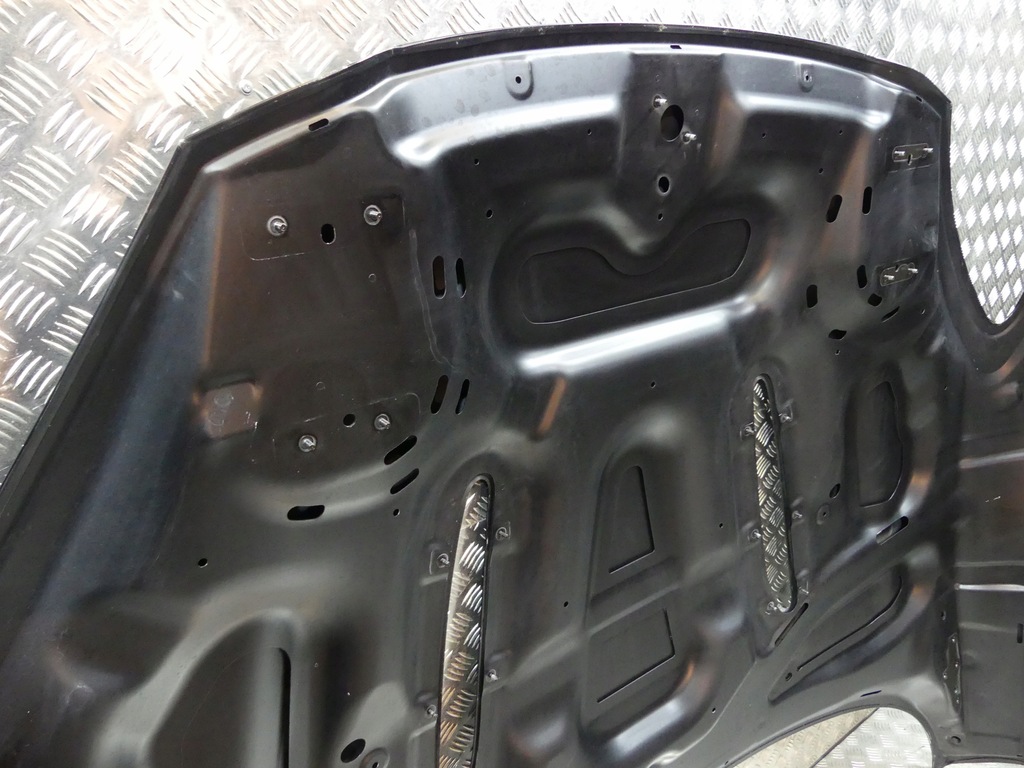 фото №16, Aston martin dbx капот крышка двигателя czarna / оригинал