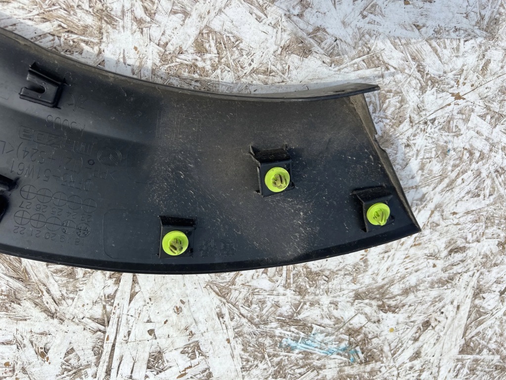 фото №10, Молдинг накладка крыла задняя левый mazda cx-30 19-