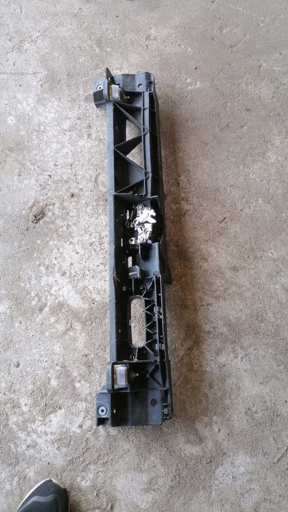 фото №1, Pas передний верхний замок grandland x