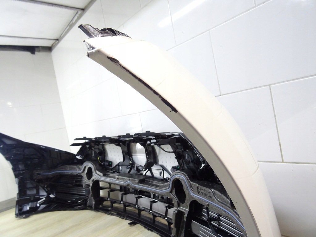 фото №15, Mercedes eqs v297 w297 бампер перед