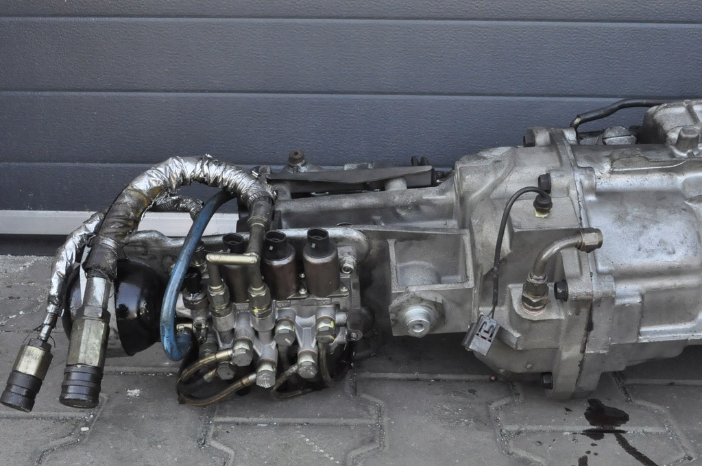 фото №11, Aston martin vanquish 6.0 v12 коробка передач assy 6 speed tremec asm 1r137003ea
