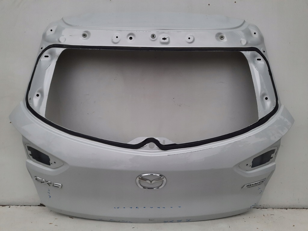 фото №1, Mazda cx3 крышка багажника задняя крышка багажника