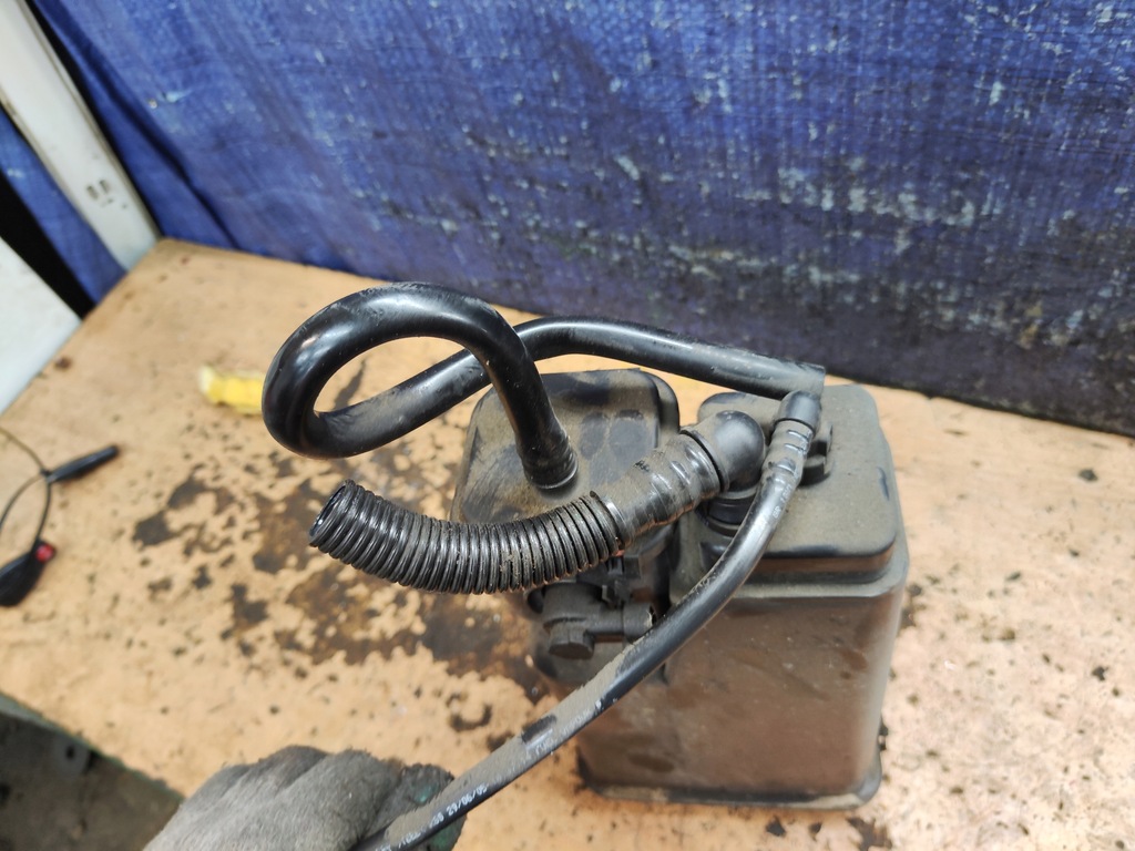 фото №5, Mercedes w251 r klasa 3.5 v6 фильтр угольный