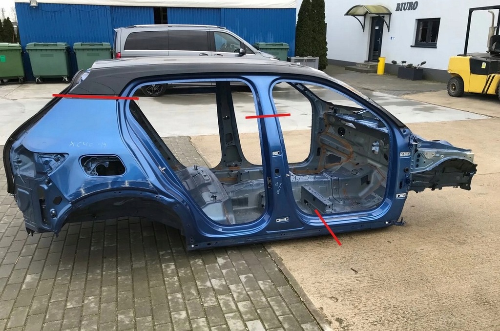 фото №1, Volvo xc40 четверть задняя задняя правая крыло порог блок двигателя средний правый