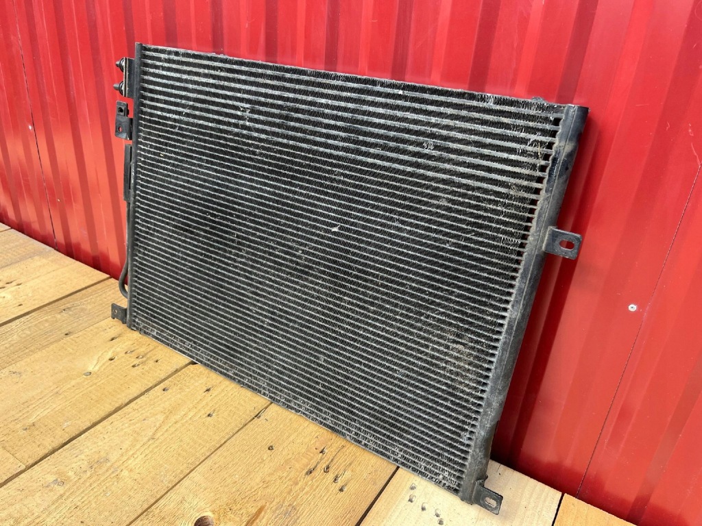 фото №3, Jeep commander 3.0crd радиатор кондиционер оригинал bdb