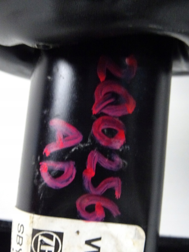 фото №10, Seat arona 1.0 tsi амортизатор поворотный кулак правая 2q0413031dr 2q0256ad