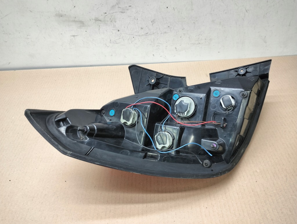 фото №11, Лампа права задня задня opel antara lift 2010-2015 uk