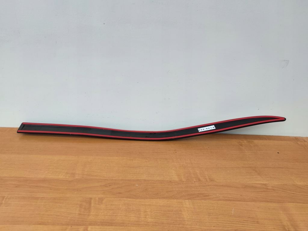 фото №2, Kia carens 4 iv ліва молдинг двері перед накладка