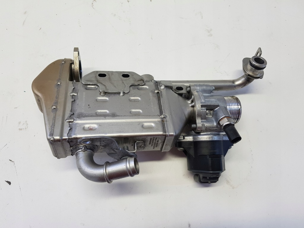 фото №1, Mercedes w177 2.0 cdi радіатор вихлопних газів клапан egr a6541400300