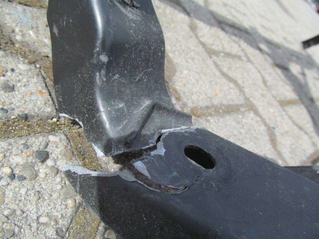 фото №9, Land rover discovery iv 4 10-16 pas передний усилитель верхний панель фары c409